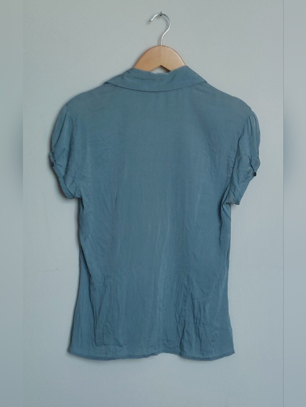 Anne Taylor Light Blue Button-Front Women’s Top - Picture 6 of 6